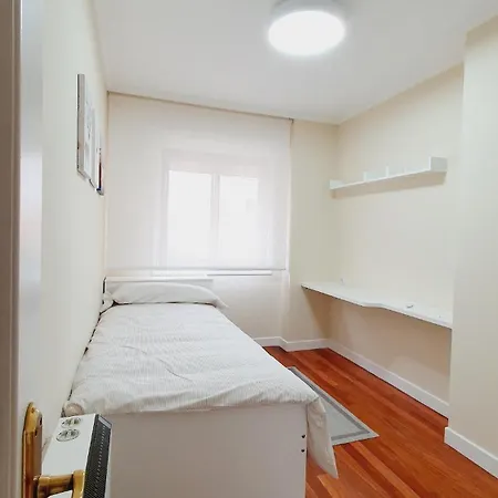 Appartamento En El Centro, Garaje Privado Y Terraza *