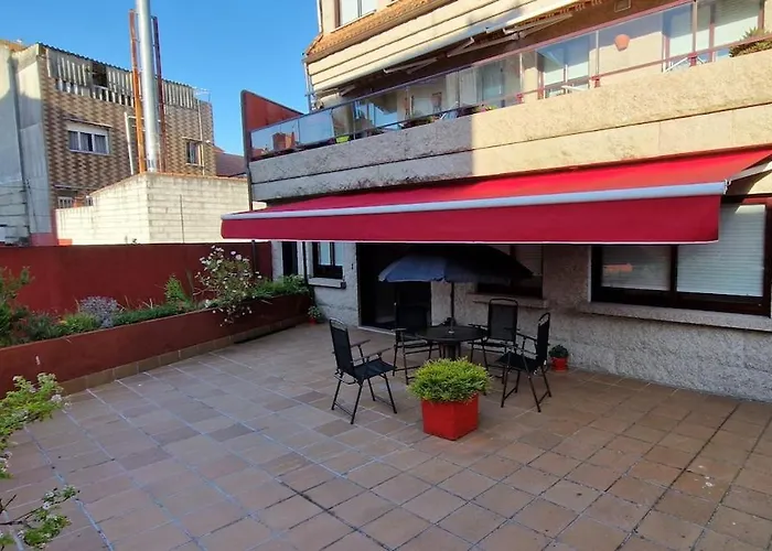 En El Centro, Garaje Privado Y Terraza *