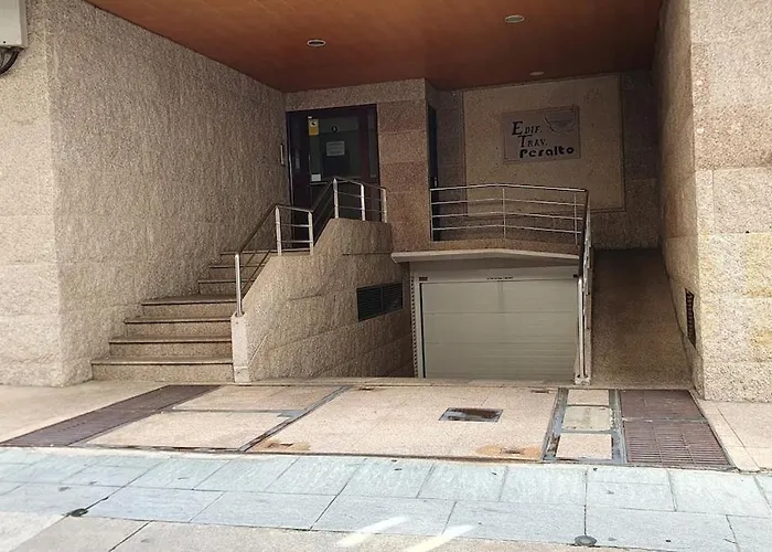 En El Centro, Garaje Privado Y Terraza Appartement