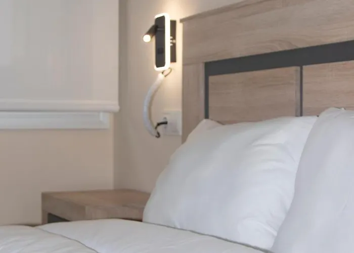 En El Centro, Garaje Privado Y Terraza