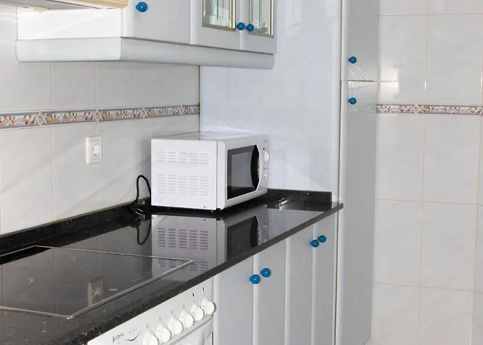 En El Centro, Garaje Privado Y Terraza Appartement O Grove